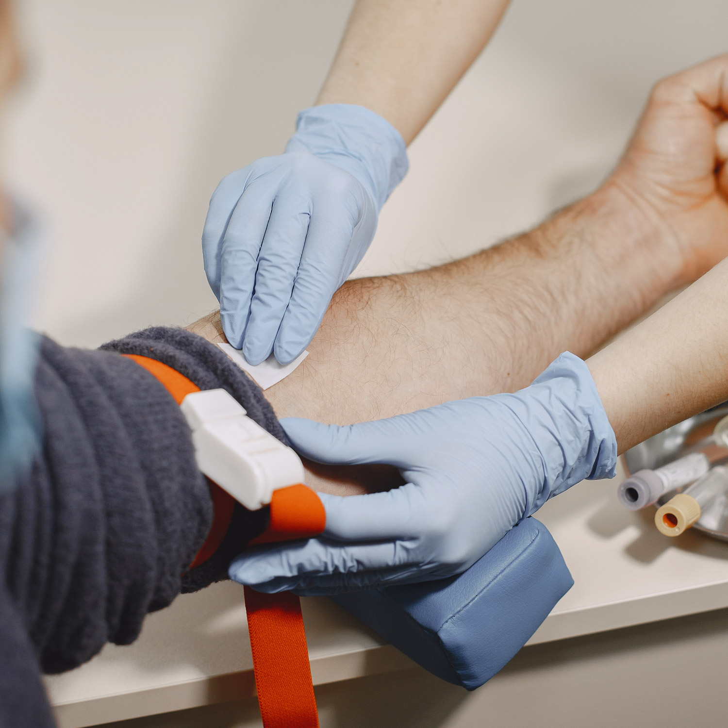 Behandlungspflege nach SGB V (Leistungsgruppe 1 und 2)